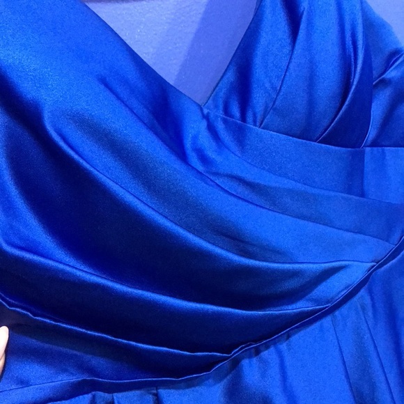 evening gown royal blue - Picture 3 of 7